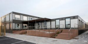 ¿Comprar o alquilar módulos prefabricados? Te ayudamos a elegir